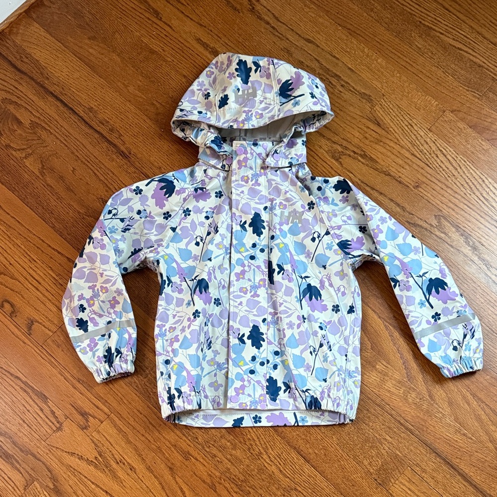 Helly Hansen rain jacket size 110/5